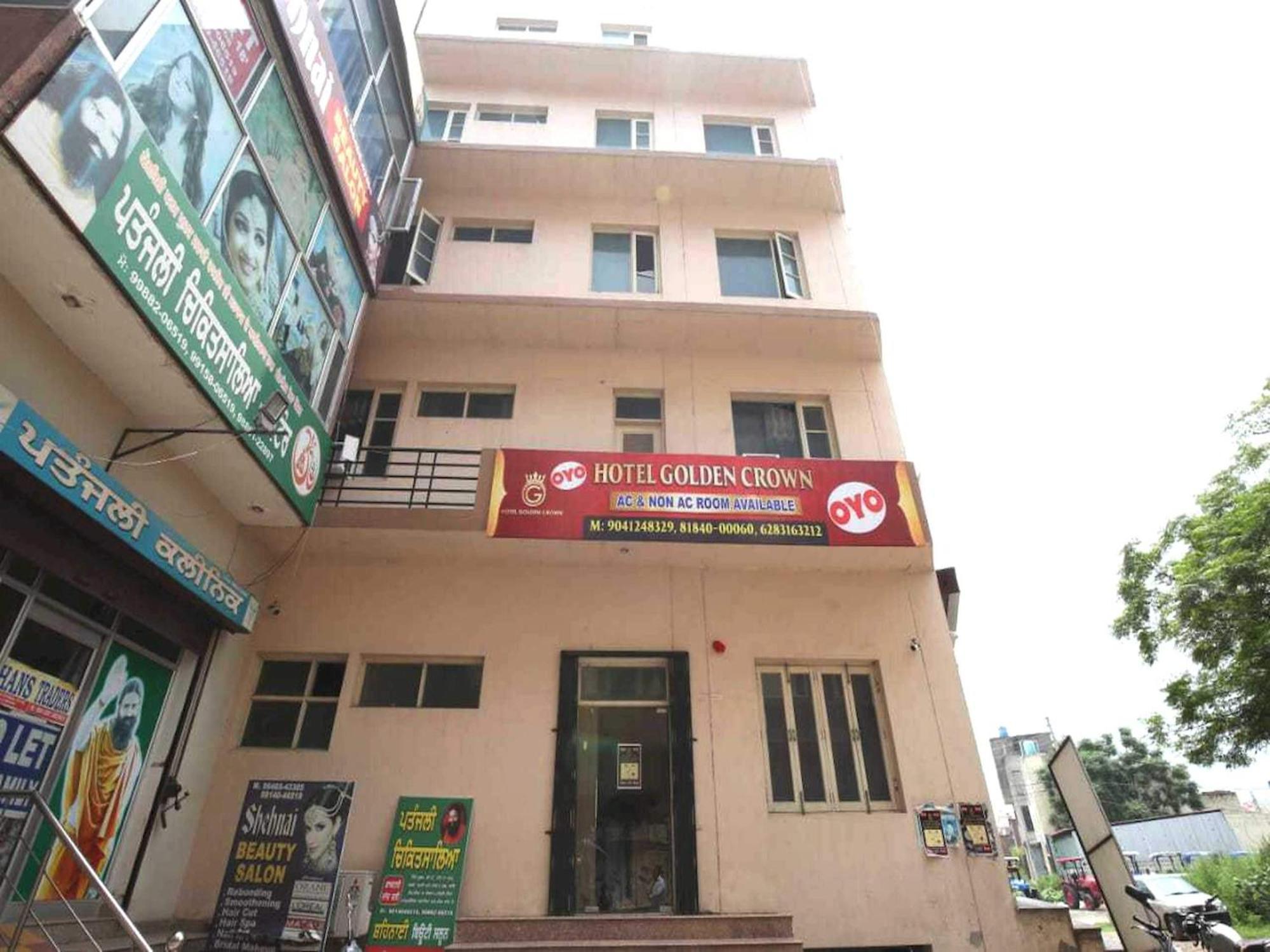 Oyo 91941 Hotel Golden Crown Sirhind 外观 照片